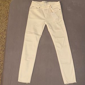 BNWT Zara White Jeans